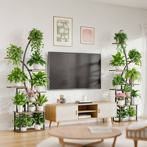 Prateleira de plantas grandes