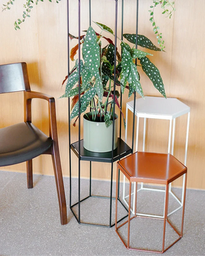 Suporte para plantas Garça 60 - Tampo Metal
